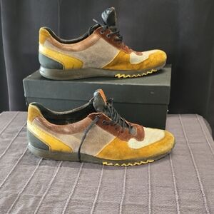 Stylish Brown and Yellow Men's Sneakers